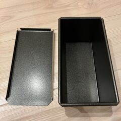遠藤商事【フッ素加工　食パンケース（フタ付）　1斤】の画像