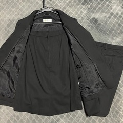 レディース ウール ブラックスーツ 3点セットの画像