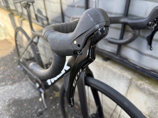 【美品】TREK Madone SL5 Gen8 SHIMANO 105 M