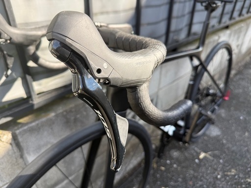 【美品】TREK Madone SL5 Gen8 SHIMANO 105 M