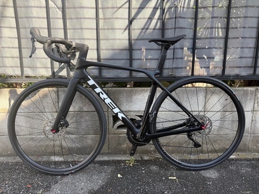 【美品】TREK Madone SL5 Gen8 SHIMANO 105 M