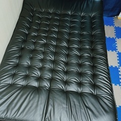 NITORI Black Sofa Bed - Very Good Condition (Pickup Only, Konan-ku Yokohama)の画像