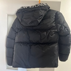 MONCLER ダウンジャケット 黒の画像