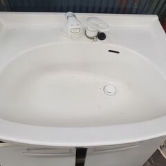 洗面化粧台 鏡付きの画像