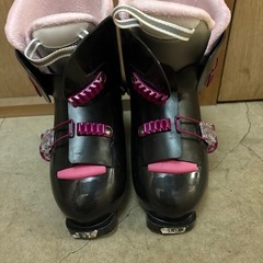 美品　値下げ！！全て揃っています！　ジュニアスキー4点セット　の画像