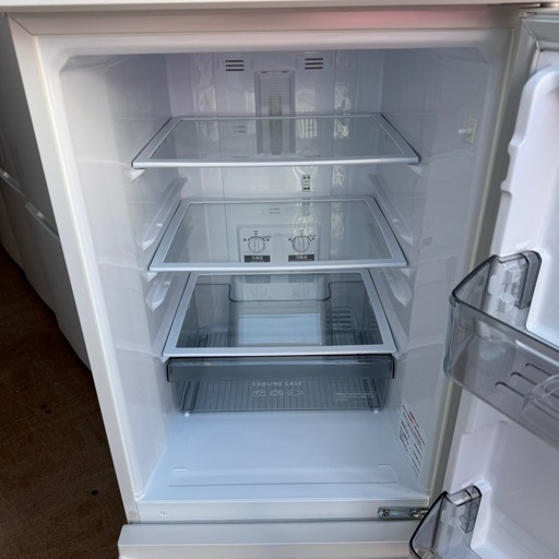 C7609★2023年製★三菱　冷蔵庫　自動霜取り　一人暮らし　ホワイト 7C7609☆2023年製☆三菱冷蔵庫自動霜取り一人暮らしホワイト