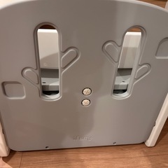 子供用本棚の画像
