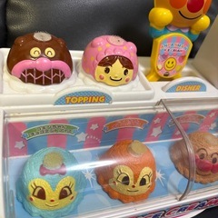 アンパンマンアイスクリームセットの画像