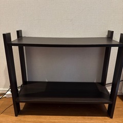 《3点セット》テーブル、本棚、物置棚の画像