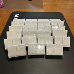 トレーディングカードボックス　46個セットの画像