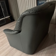 ソファの画像