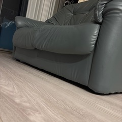 ソファの画像