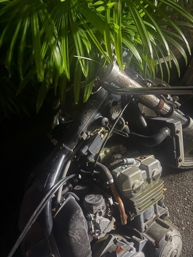 CB400SF NC31 書✖︎鍵✖︎不動　レストアベース