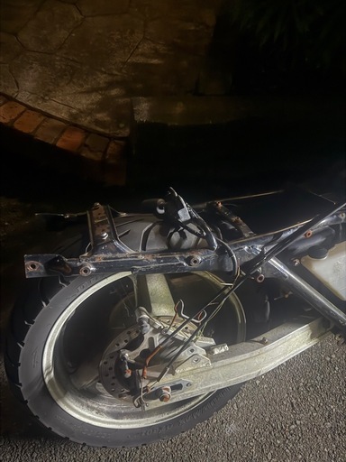 CB400SF NC31 書✖︎鍵✖︎不動　レストアベース