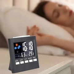 🉐格安‼️湿度温度カレンダー付きデジタル置き時計❣️の画像
