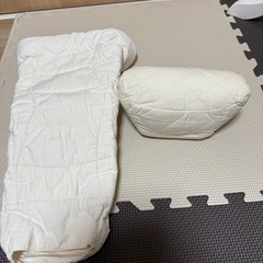 エルゴベビー☆抱っこ紐新生児用インサート☆アイボリーホワイト無地の画像