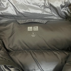 UNIQLOユニクロ　ダウンベストSの画像