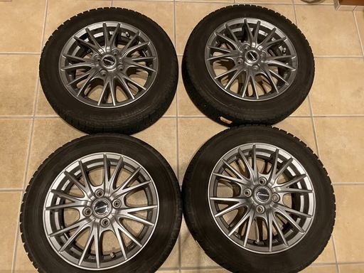 【お引渡し予定の方、決定しました】  ダンロップ　スタッドレスタイヤ　155/65R14 75Q 収納袋付き