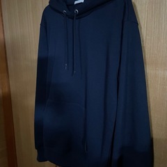 美品✨GUパーカーの画像