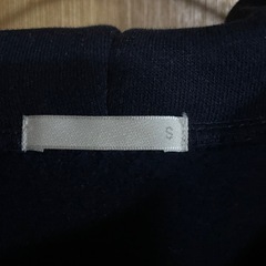 美品✨GUパーカーの画像