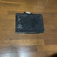 学生カバンの画像