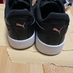 PUMA プーマ　スニーカー　厚底の画像