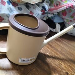 じょうろの画像