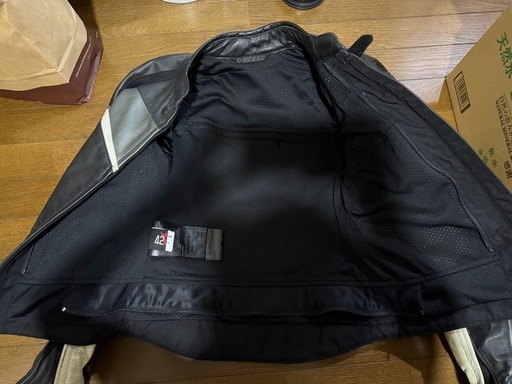 Dainese ladies 革ジャケット、パンツ