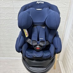 🉐　清掃 手洗い済み　美品✨ aprica ディアターン プラス AB isofix ベット型 ⭐️ になる チャイルドシート isofix 固定　の画像