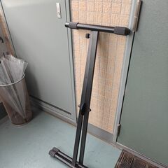 キーボードスタンド（X型）の画像