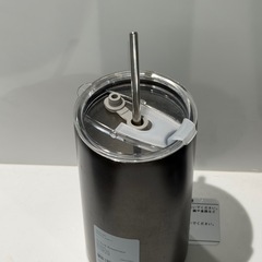 ステンレス製 断熱タンブラー ストロー付き ホット＆コールドドリンク対応 アウトドアキャンプの画像