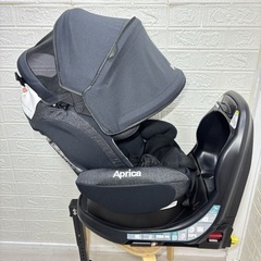🉐　完備品 ❗️　清掃 手洗い済み　美品✨ aprica フラディアグロウ isofix ベット型 ⭐️ になる チャイルドシート isofix 固定の画像
