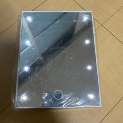 ライト付き 鏡の画像