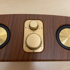 すぐ受け取れる方優先‼️Bluetooth スピーカー ワイヤレス Type-C 充電 持ち運び可能 無線木目調 家電 インテリア 音楽 ミュージック  キャンプ　アウトドア　屋外　かわいい　オシャレの画像