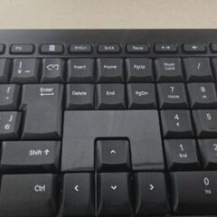 Microsoft Wireless Keyboard 350 ＆ Wireless Mouse 1000 セット 中古 簡易動作確認済みの画像