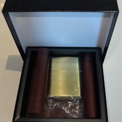 新品　ZIPPO ジッポー ライター ゴールドカラー 聖ベネディクトのメダイ の画像