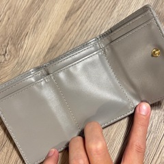 ムーミン ミーの三つ折財布の画像