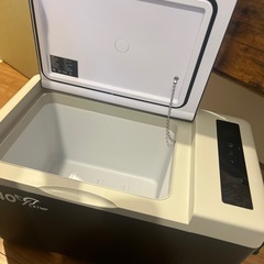 ポータブル冷蔵庫　ジャンクの画像