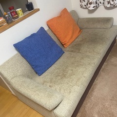 大型ソファの画像