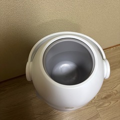 ピジョン ステール おむつ処理ポットの画像