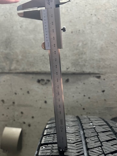 スタッドレス　195/55R16 VRX2