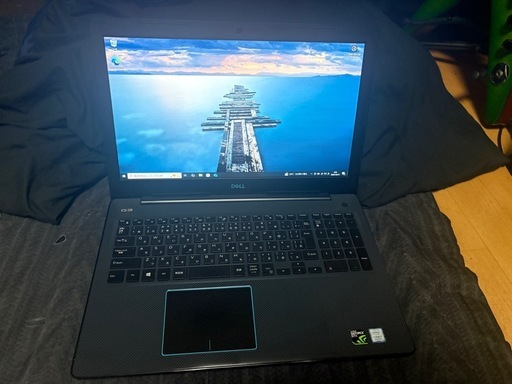 DELL G3 3579 Windows11認証済み
