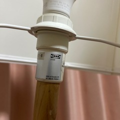 IKEA スタンドライトの画像