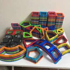 ポーネルンド　マグフォーマー264ピース【正規品】　　　の画像