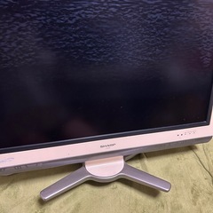 2008年製 シャープ　32型　テレビの画像