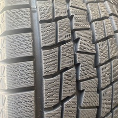 265/65R17 スタッドレス 4本 グッドイヤーの画像