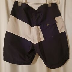 ☆ホワイト×ネイビー　Lショートパンツ☆の画像