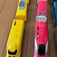 プラレール　こまち　ハヤブサなど車両6点セット　ジャンク品の画像