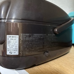 炊飯器の画像