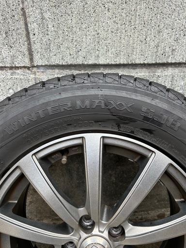 215/65r16 スタッドレスタイヤ　バリ溝　中古4本セット バリ溝Dunlop 215/65/R16 スタッドレスタイヤホイール付4本 (たけのこ